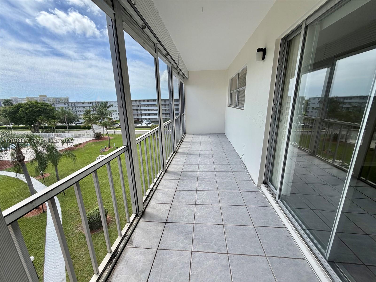 4700 Washington St # 507 — Photo 4