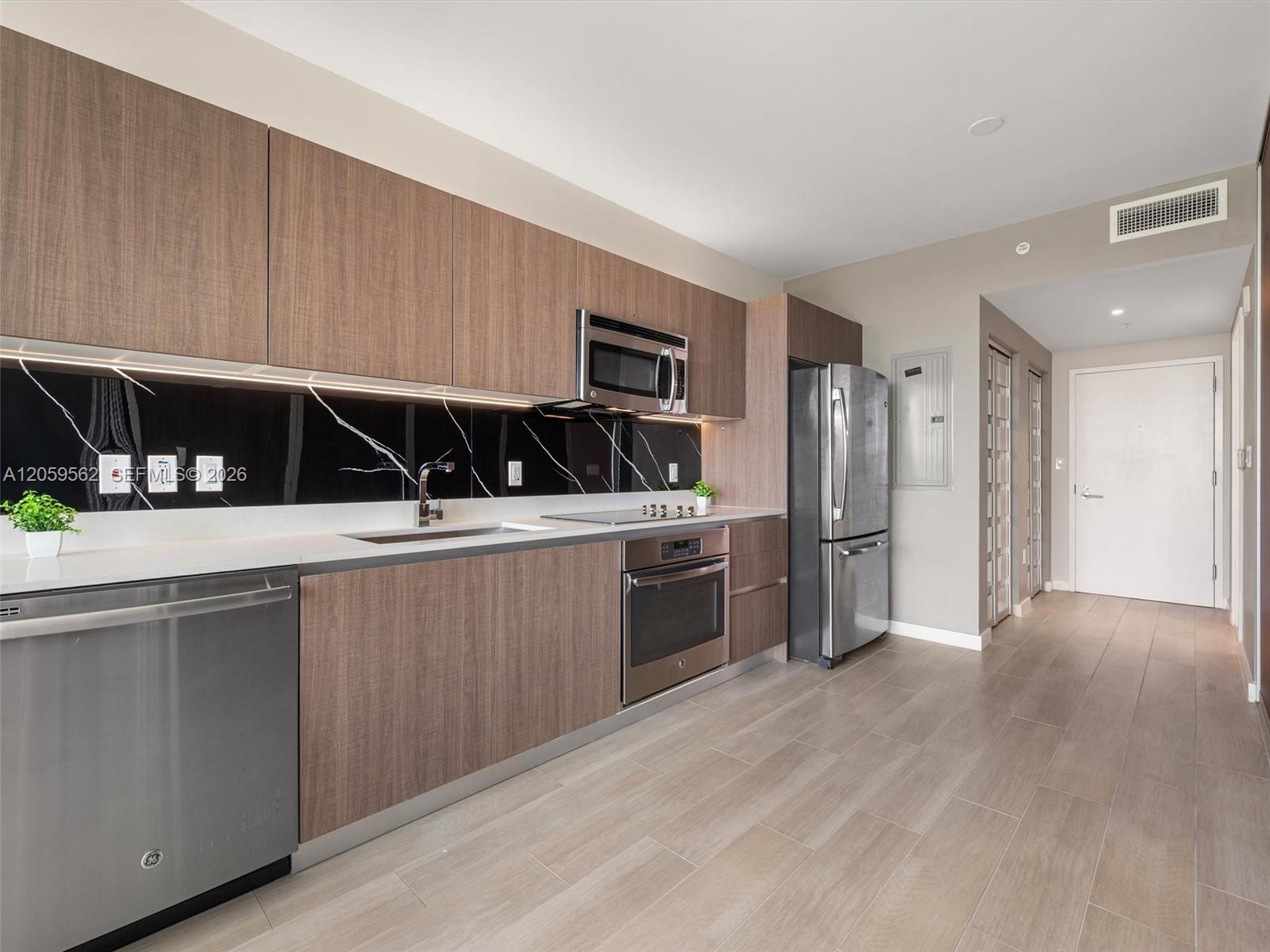 1600 SW 1st Ave # 711 — Photo 3