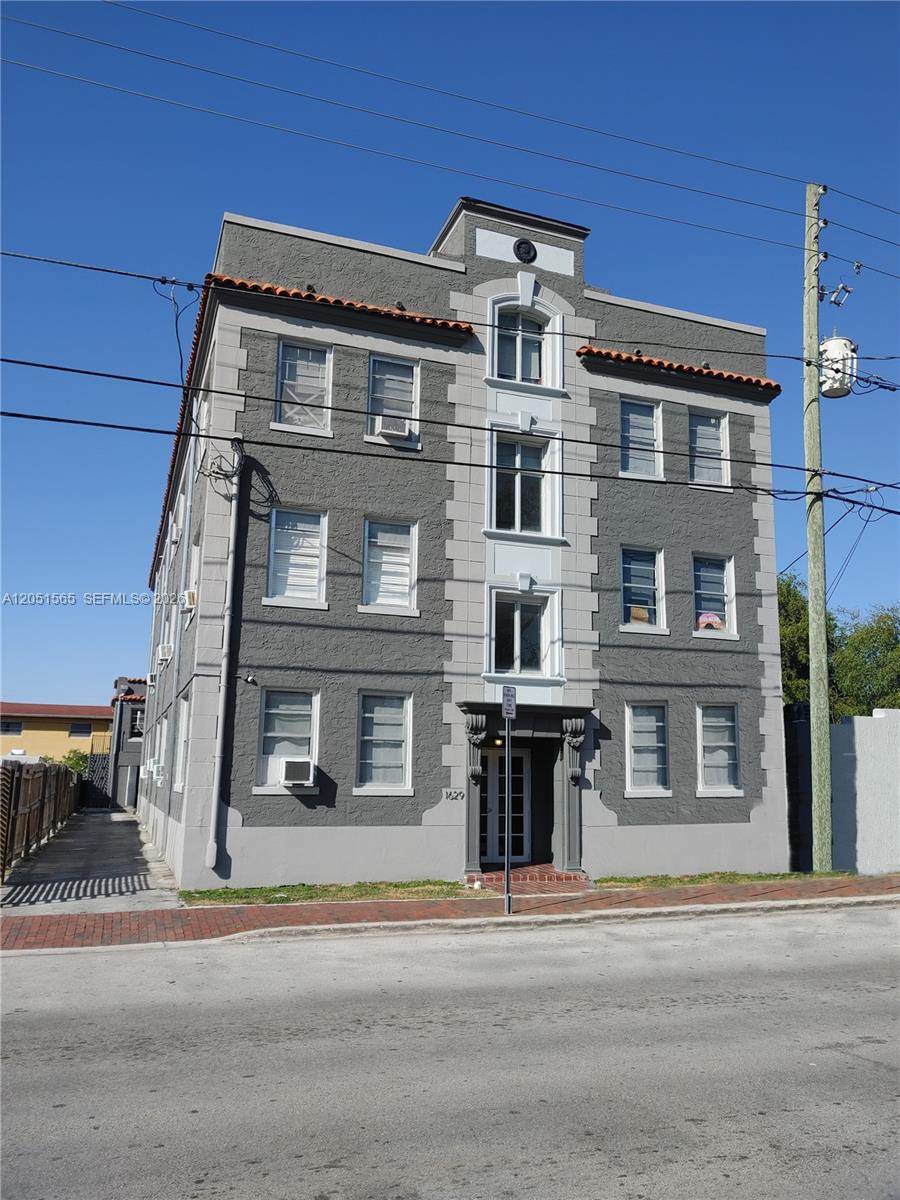 1629 SW 6th St # 4, Miami FL 33135