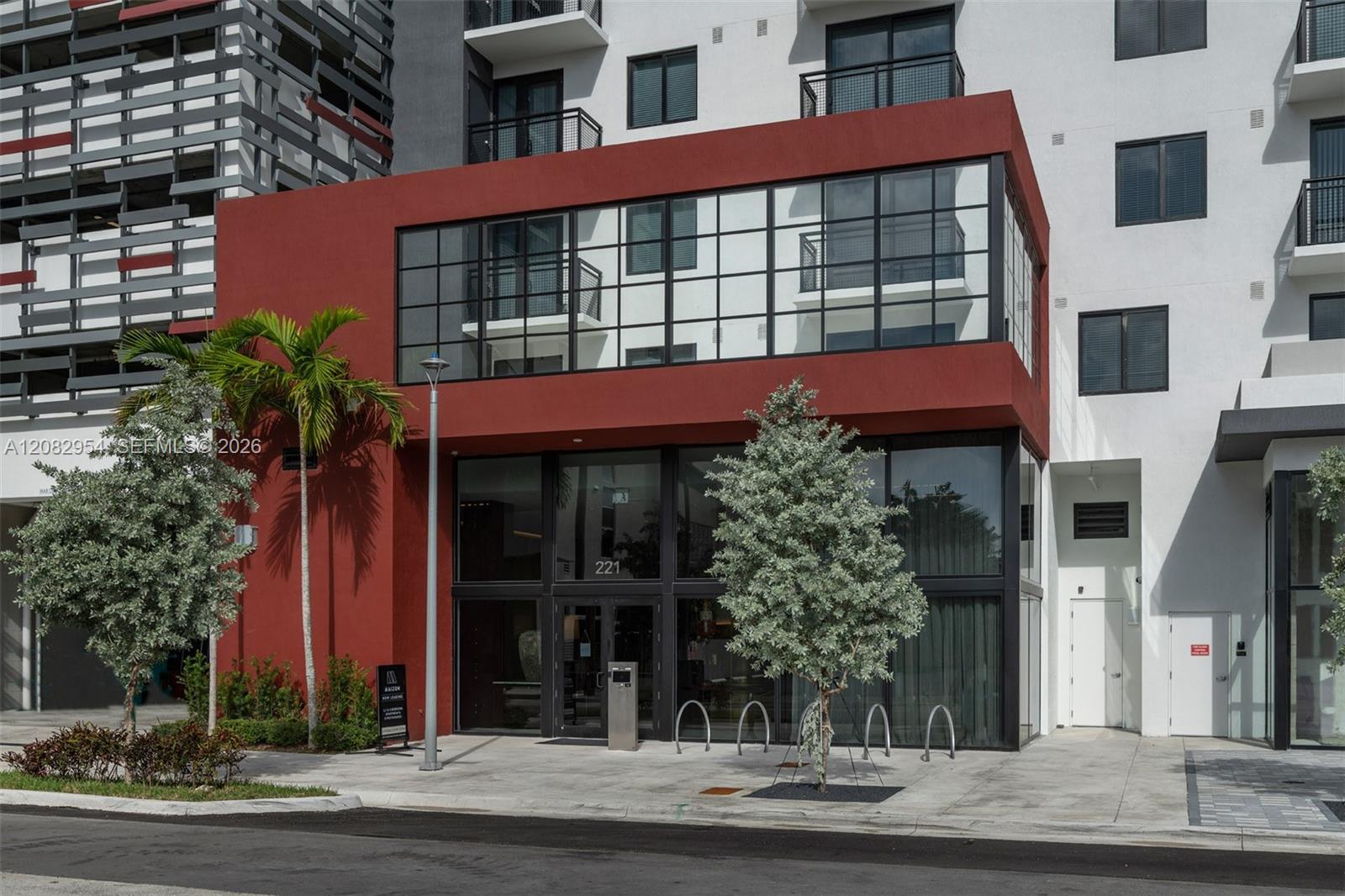 221 SW 12th St # 603 — Photo 2
