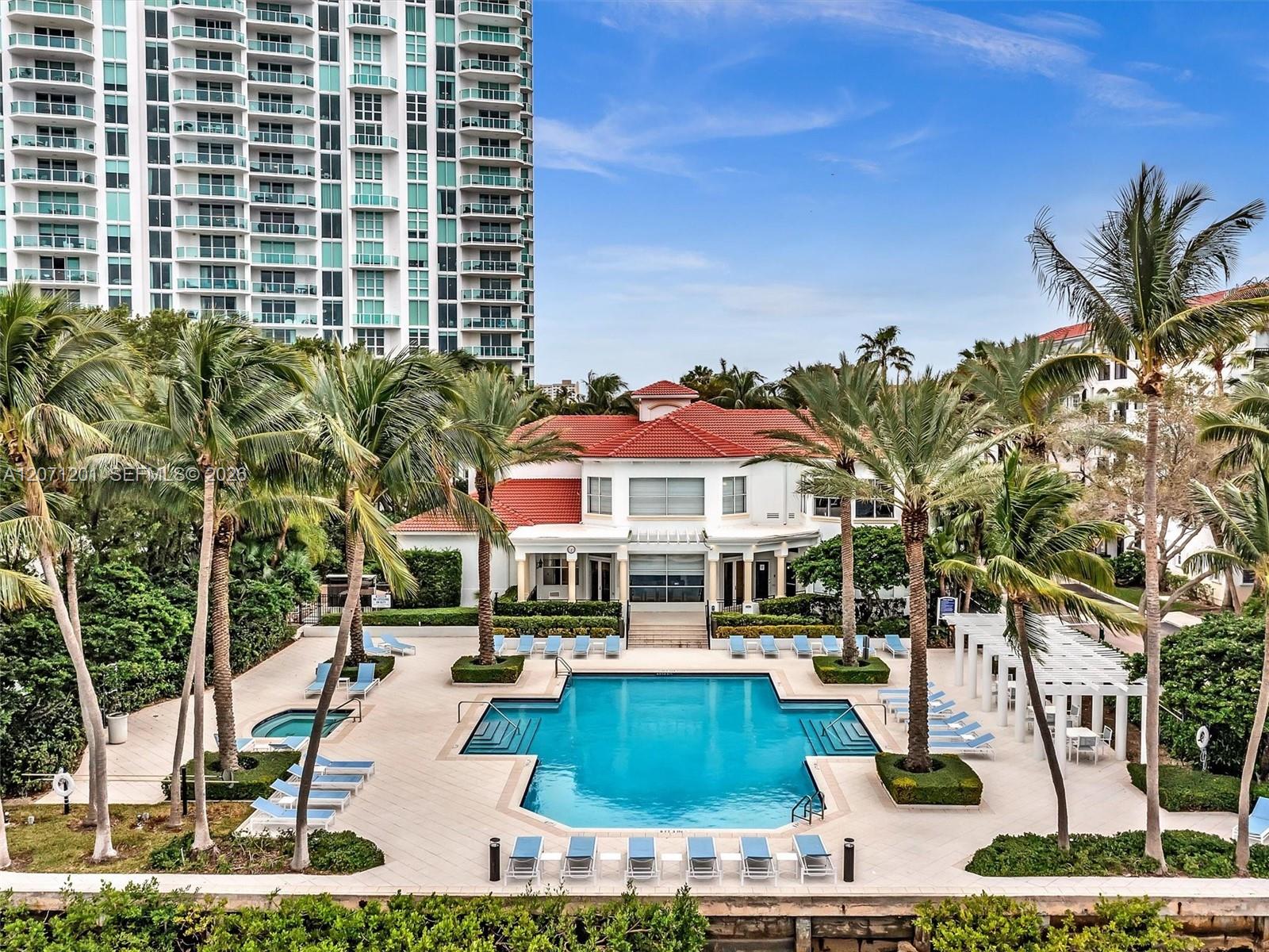 3245 NE 184th St # 13213 View 3