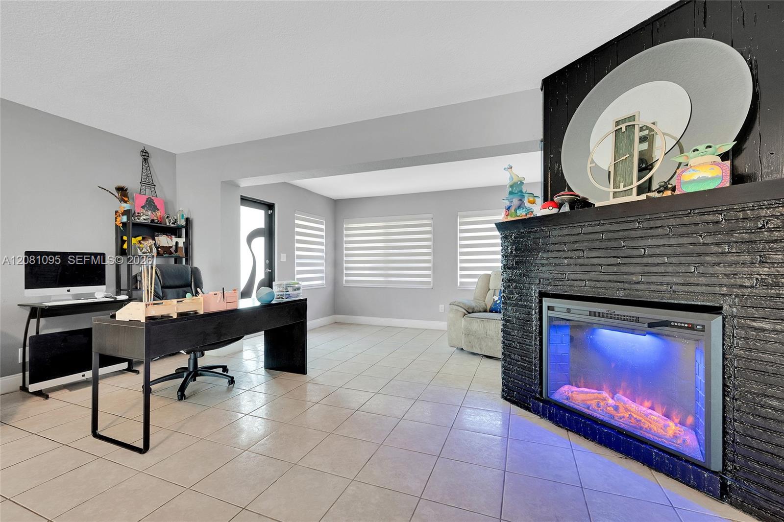 1024 Long Island Ave — Photo 3