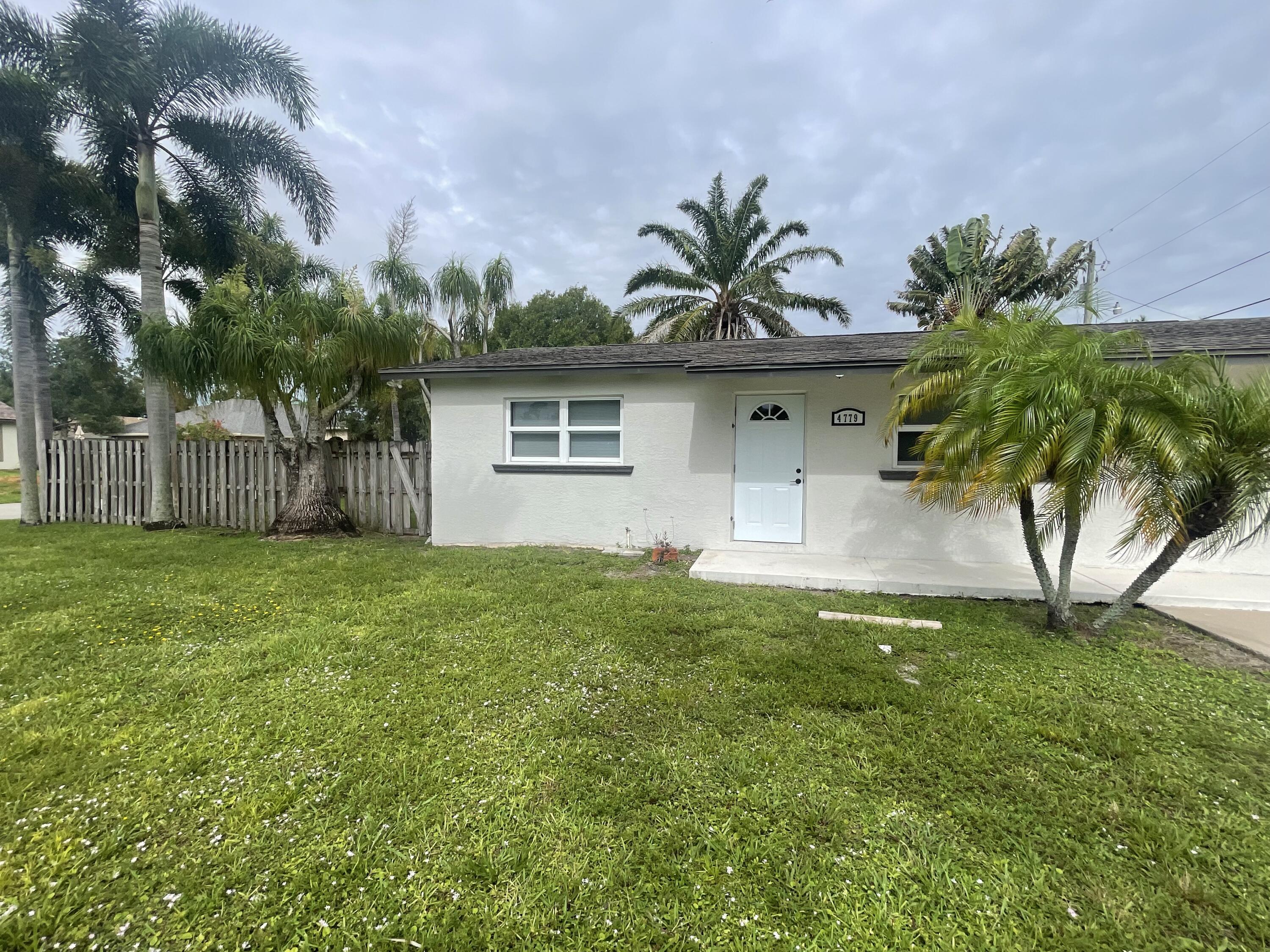 4779 Bonanza Road, Lake Worth FL 33467
