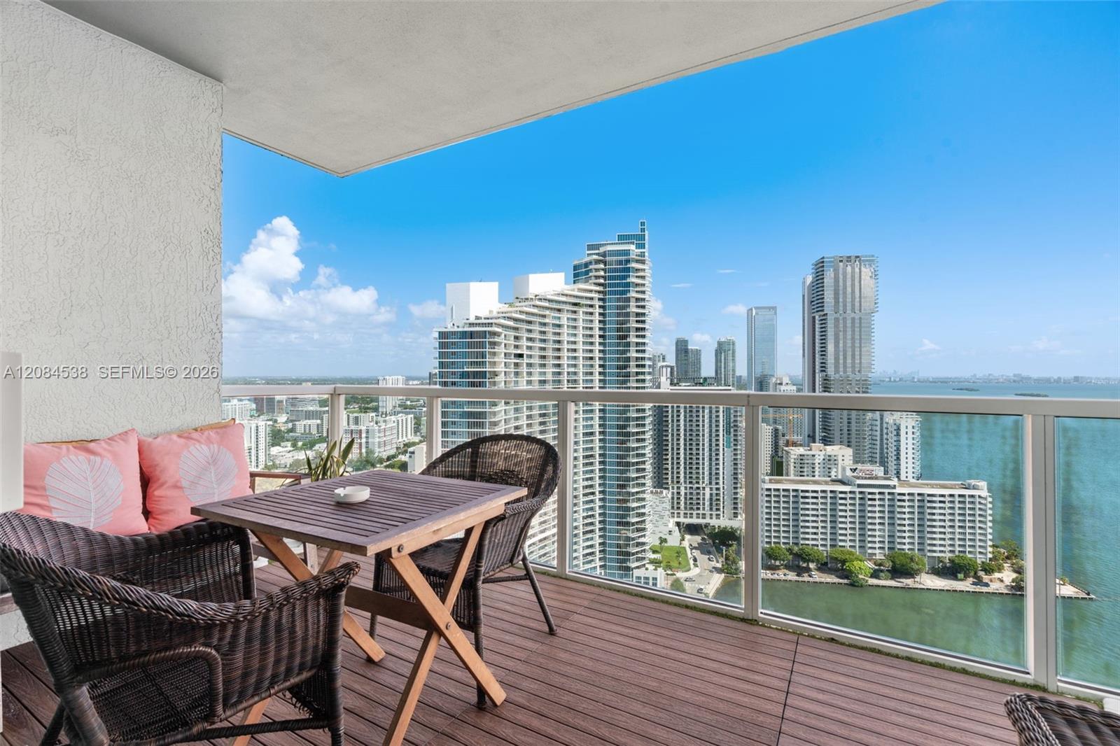 1900 N Bayshore Dr # 3315 — Photo 5
