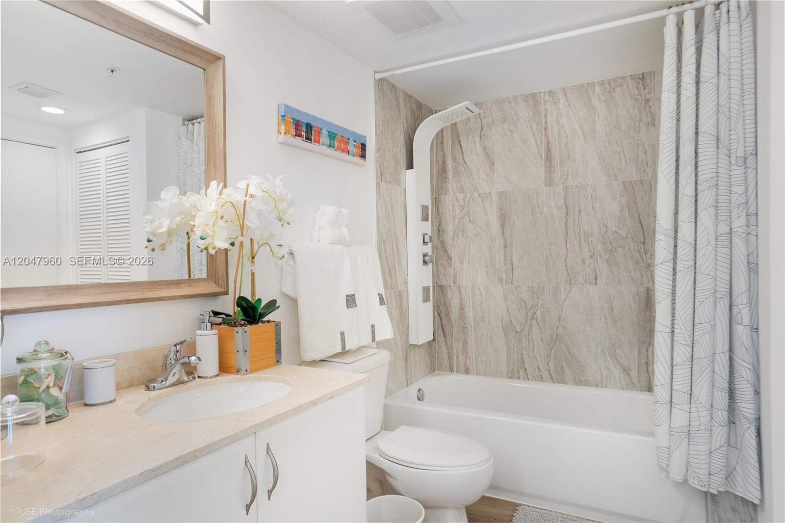 1750 N Bayshore Dr # 5203 View 11