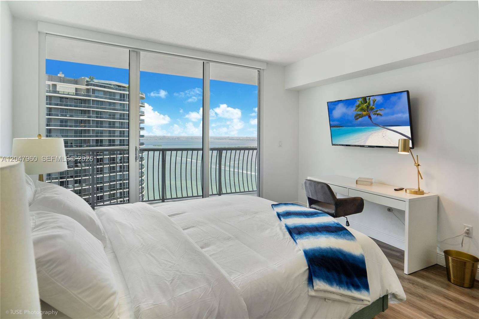 1750 N Bayshore Dr # 5203 View 13