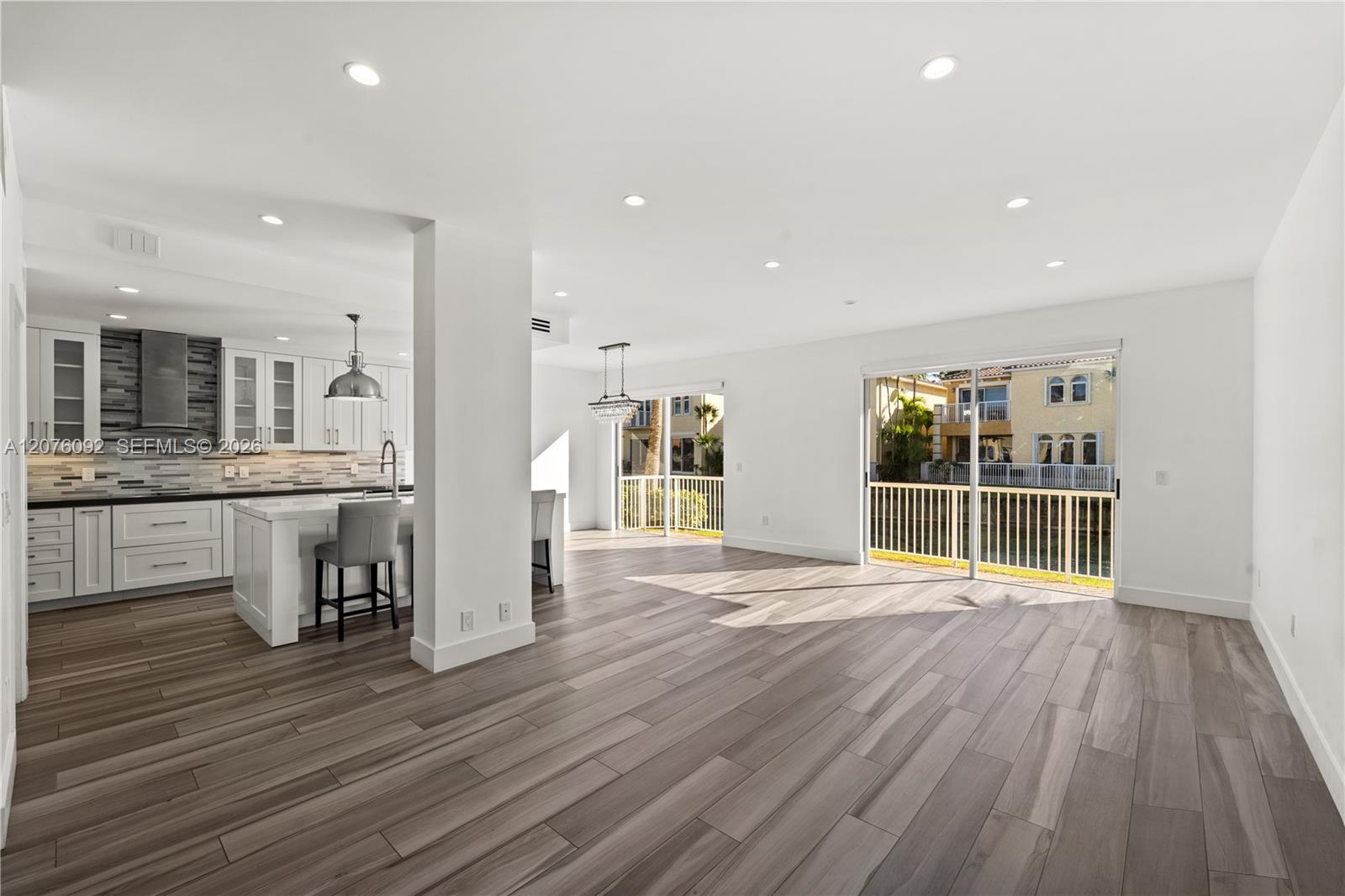 Living/ dining room