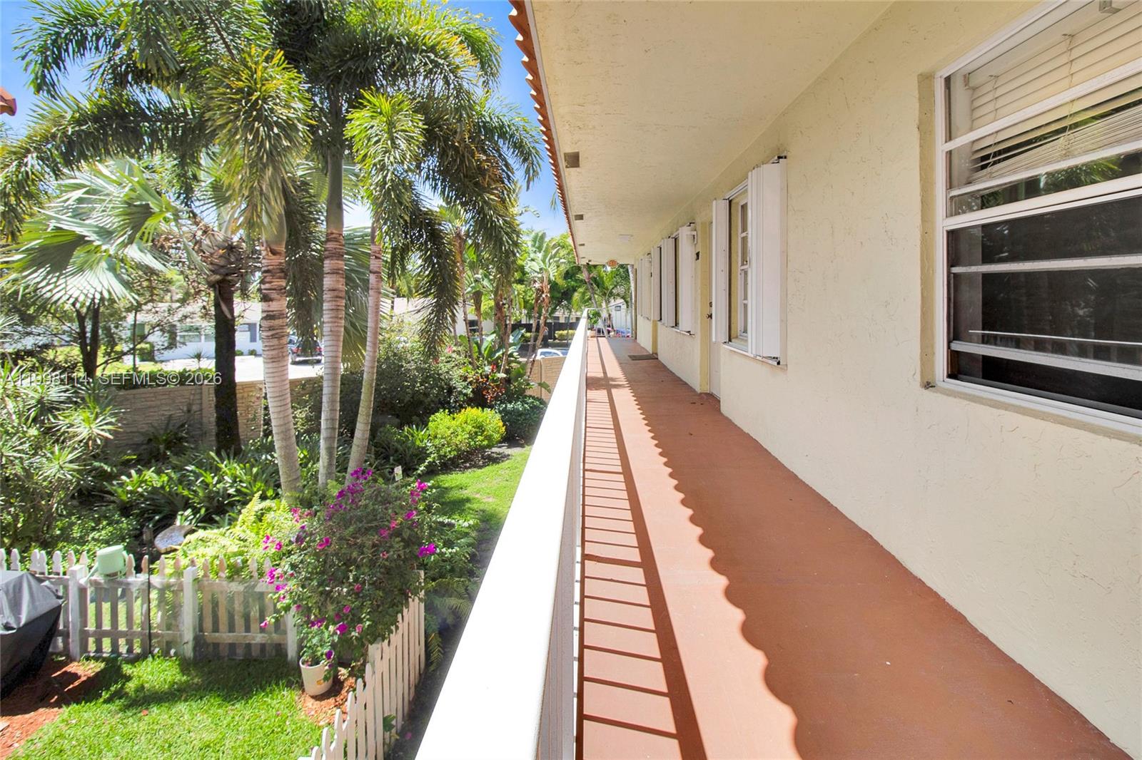 1125 NE 16th Pl # 208, Fort Lauderdale FL 33305