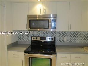16701 NE 14th Ave # 203 — Photo 3