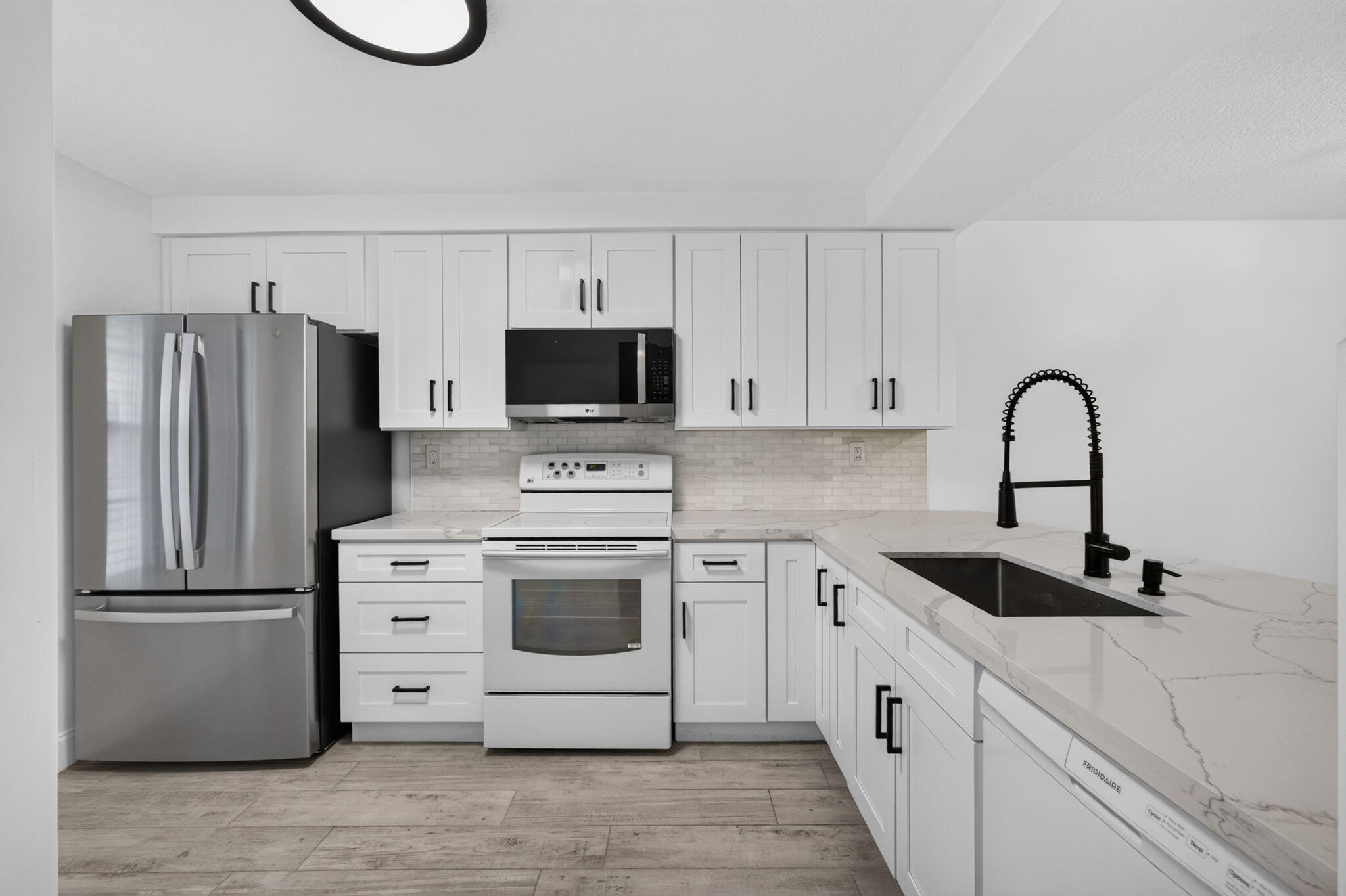 1701 Sabal Ridge Circle # D — Photo 5