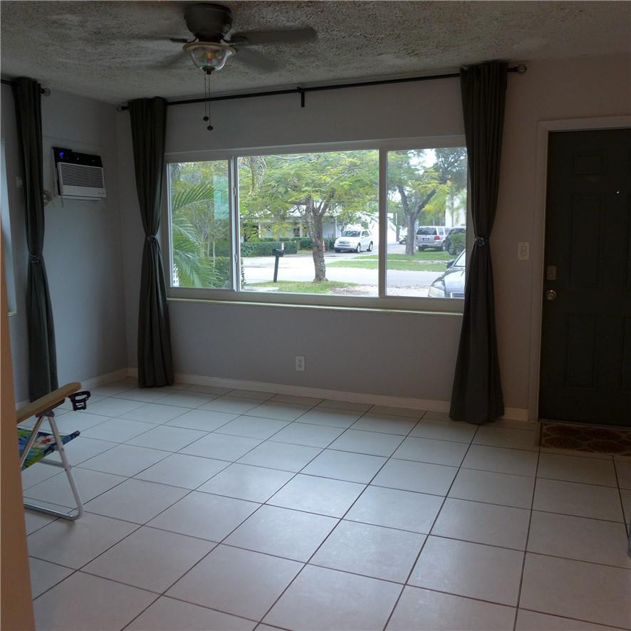 812 NE 15 Avenue — Photo 4