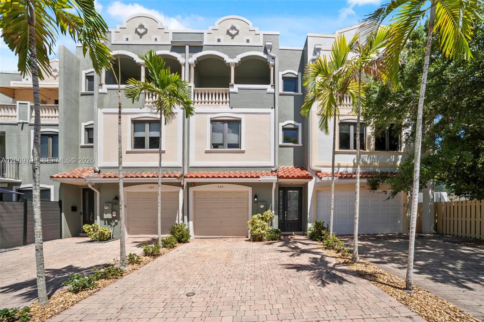 542 NE 17th Ave, Fort Lauderdale FL 33301