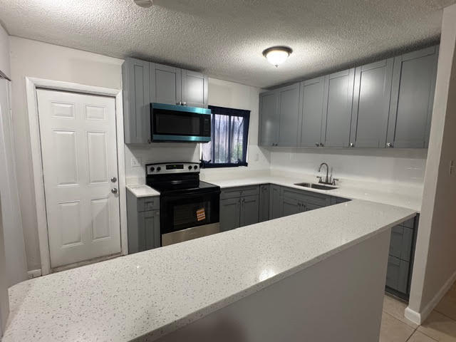 322 SW 2nd Street # 3, Pompano Beach FL 33060
