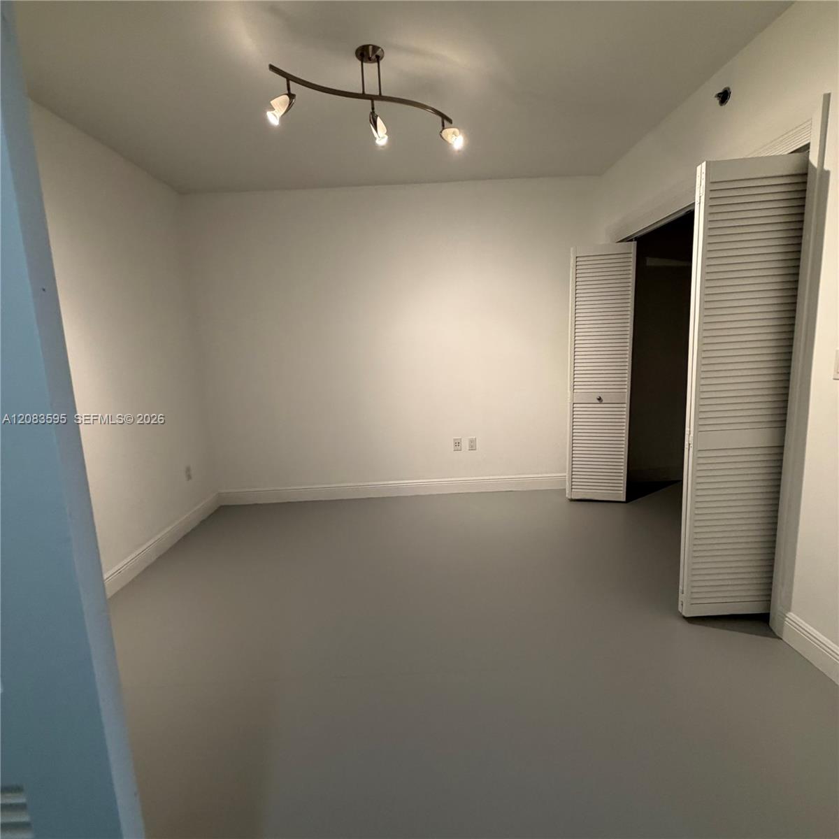 1830 S Ocean Dr # 1409 — Photo 2