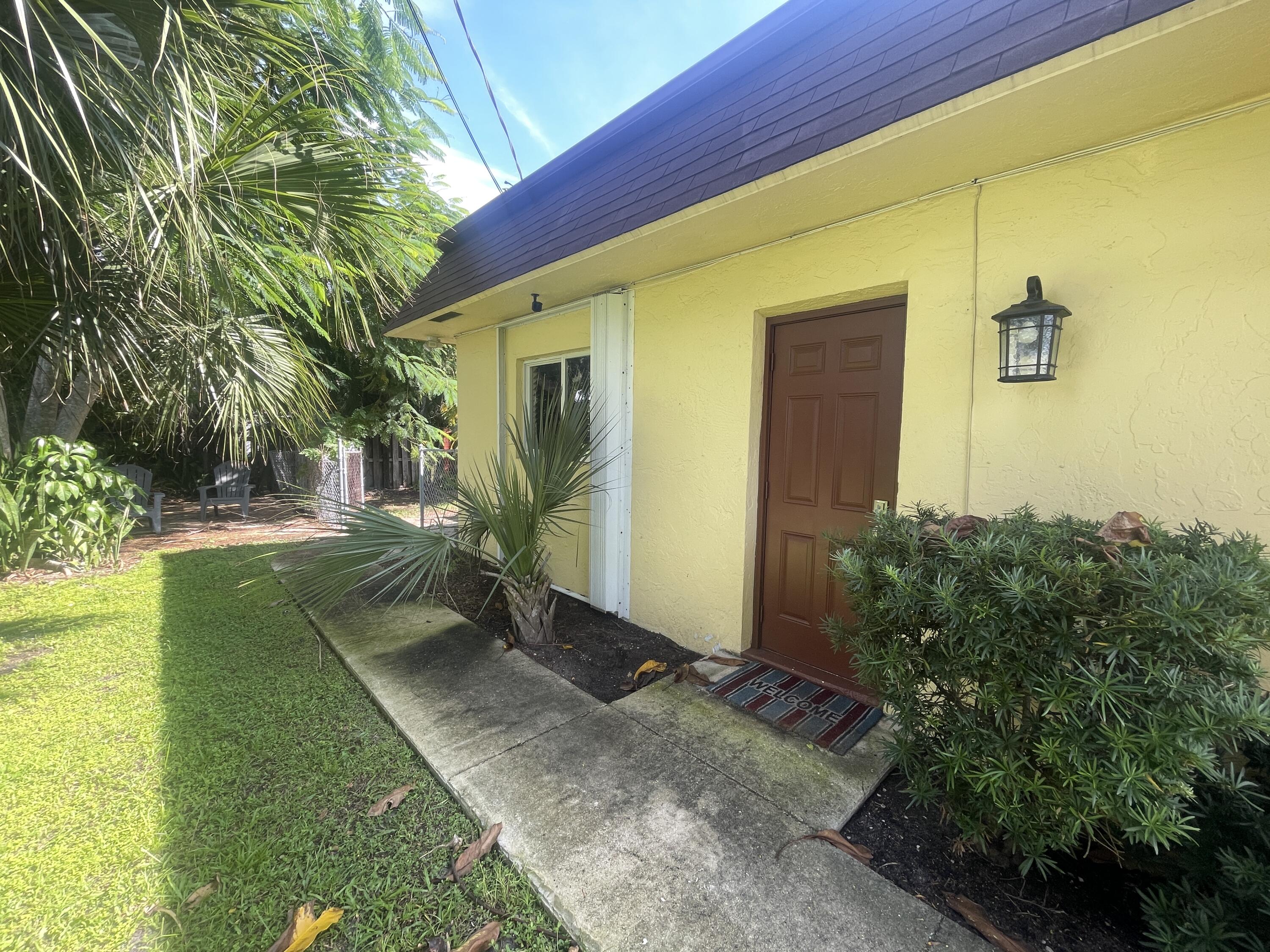 803 NE 2nd Avenue # Studio, Delray Beach FL 33444