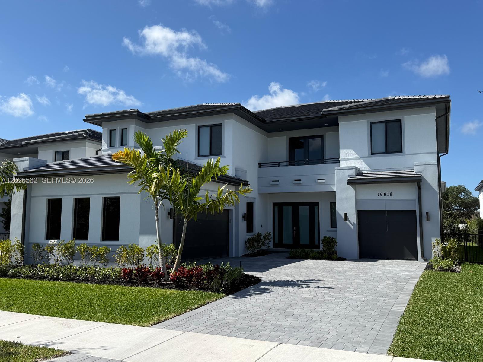 19616 NE 14th Ct, Miami FL 33179