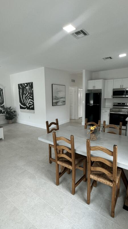 1701 NW 9th Street — Photo 5