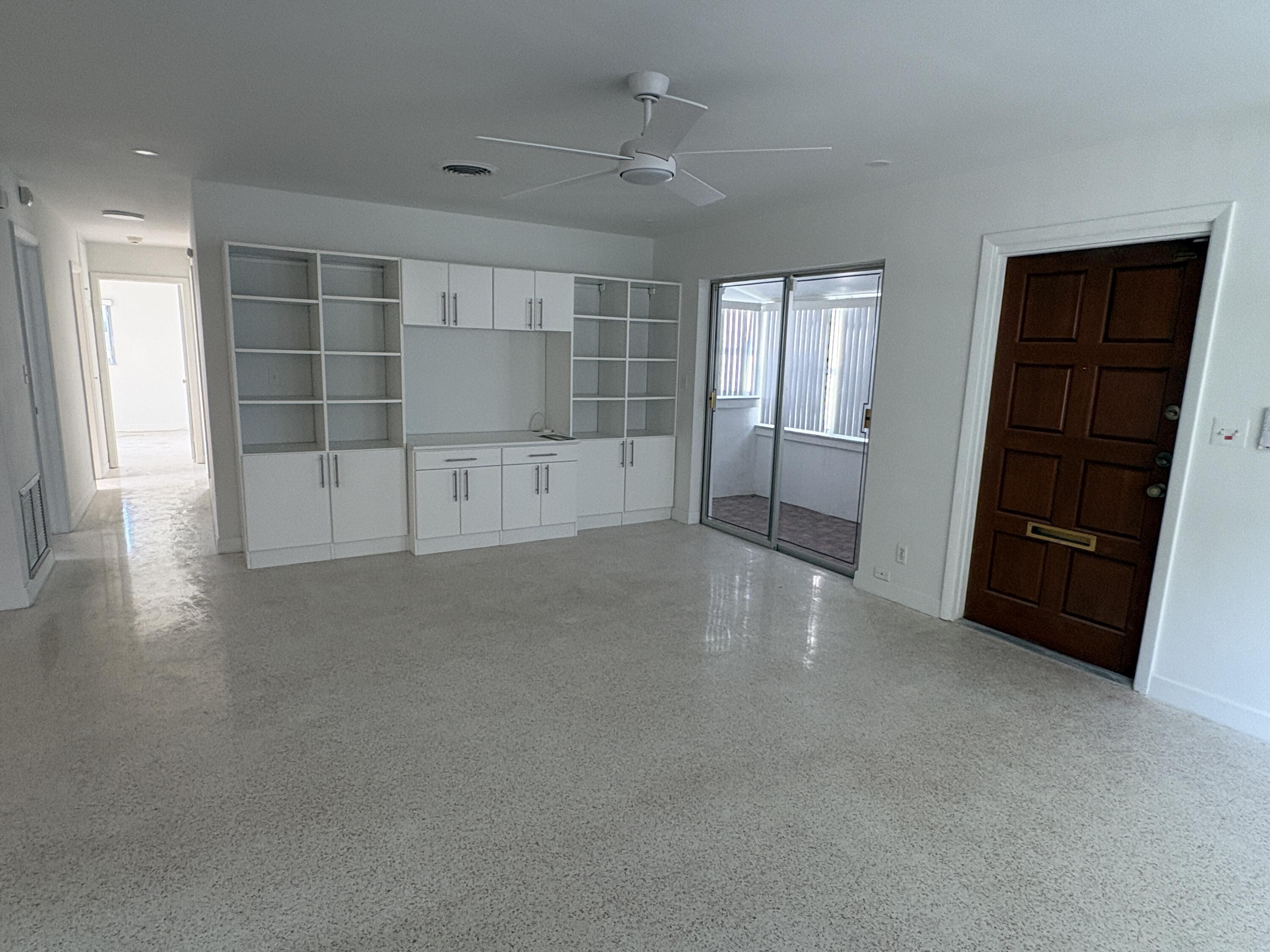 1923 ADAMS Street — Photo 2