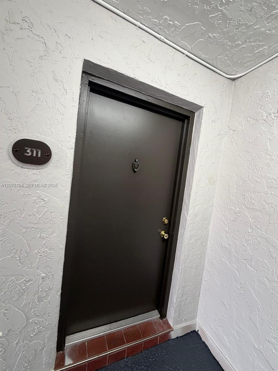 5201 Geneva Way # 311 — Photo 4