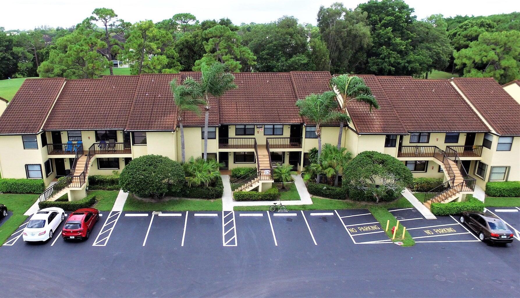 4691 Lucerne Lakes Blvd Boulevard E # 206, Lake Worth FL 33467
