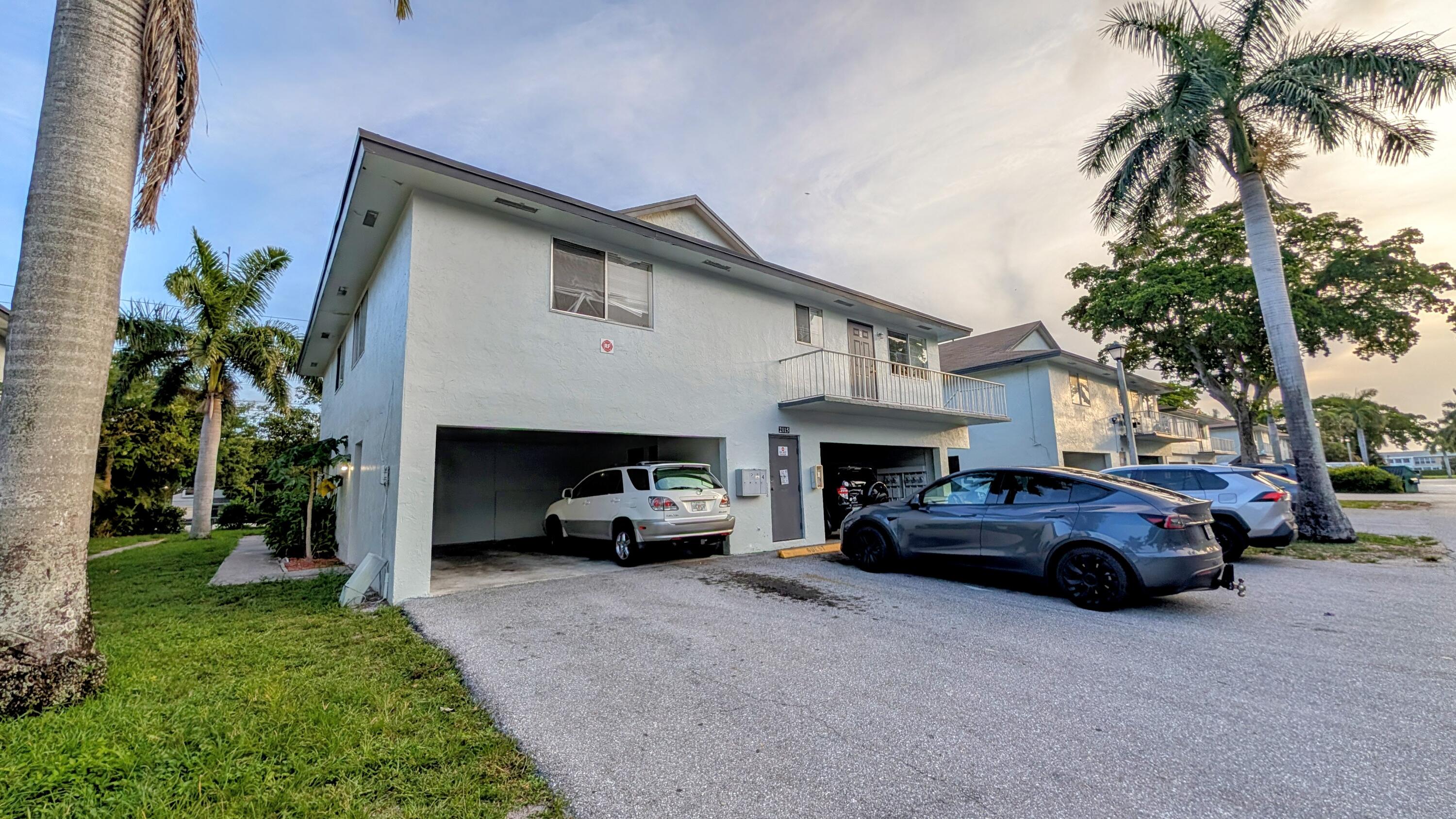 2115 Catherine Dr Drive # c — Photo 5