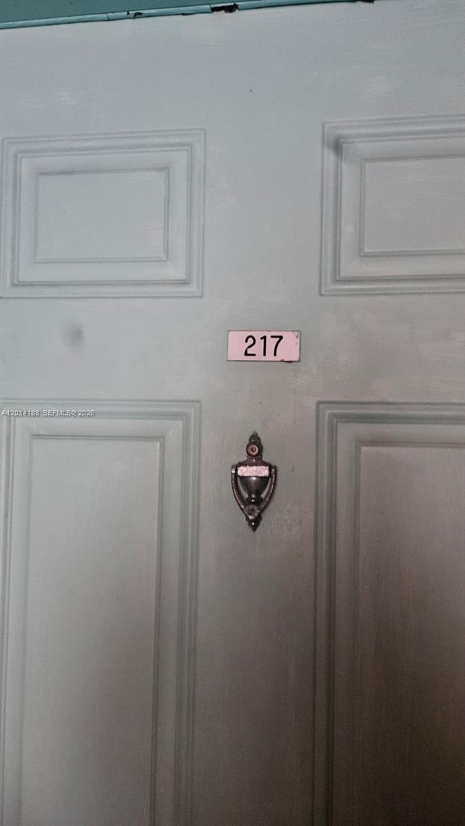 6801 Harding Ave # 217, Miami Beach FL 33141
