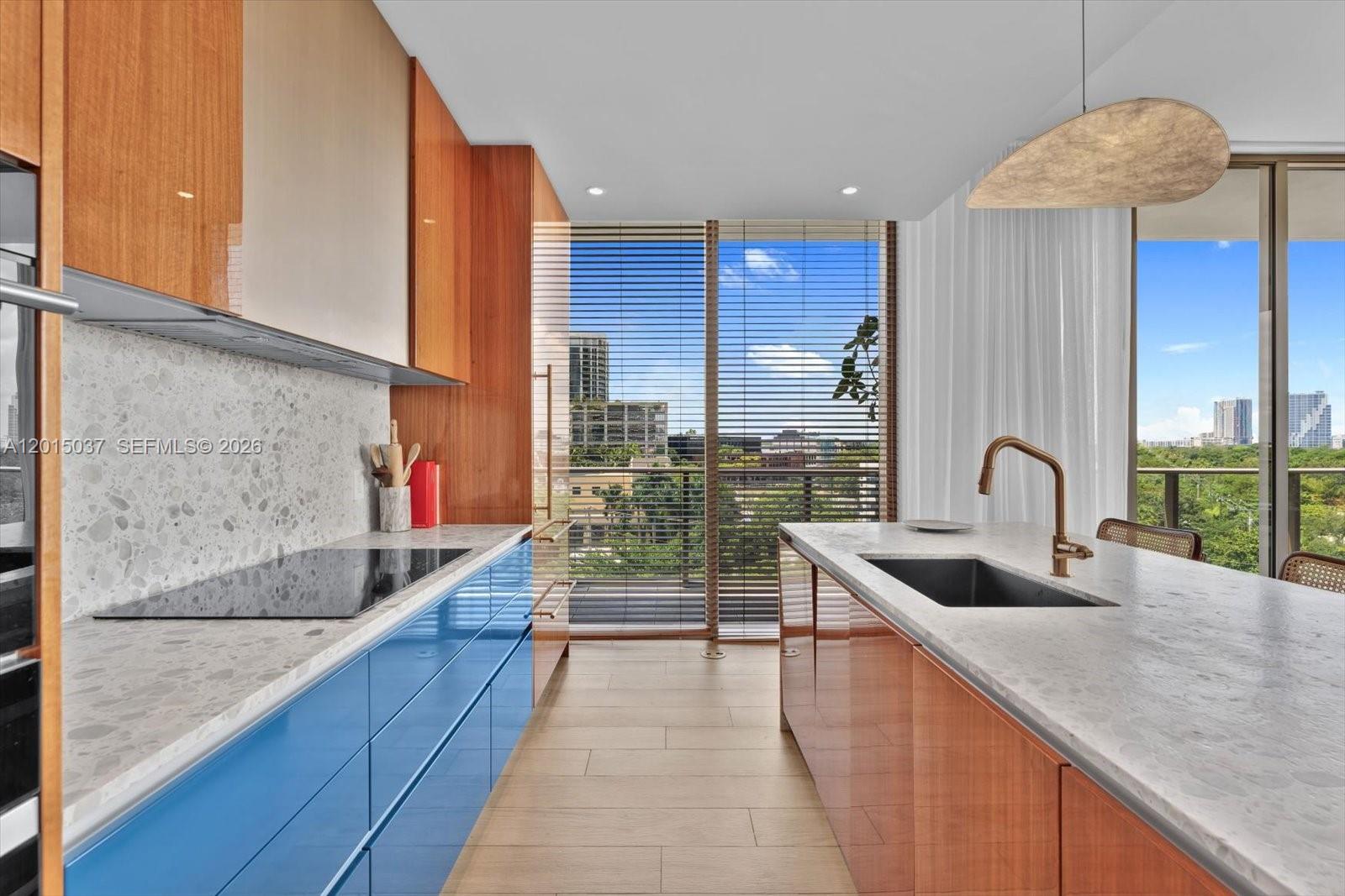 2678 Tigertail Ave # 601 — Photo 4
