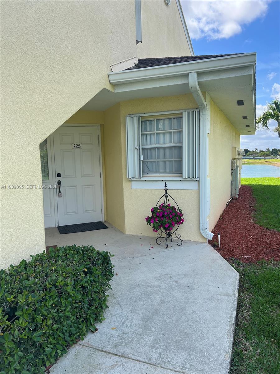 2525 SE 19th Pl # B, Homestead FL 33035