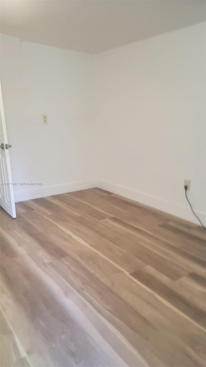 842 NW 107 St # Efficiency — Photo 3
