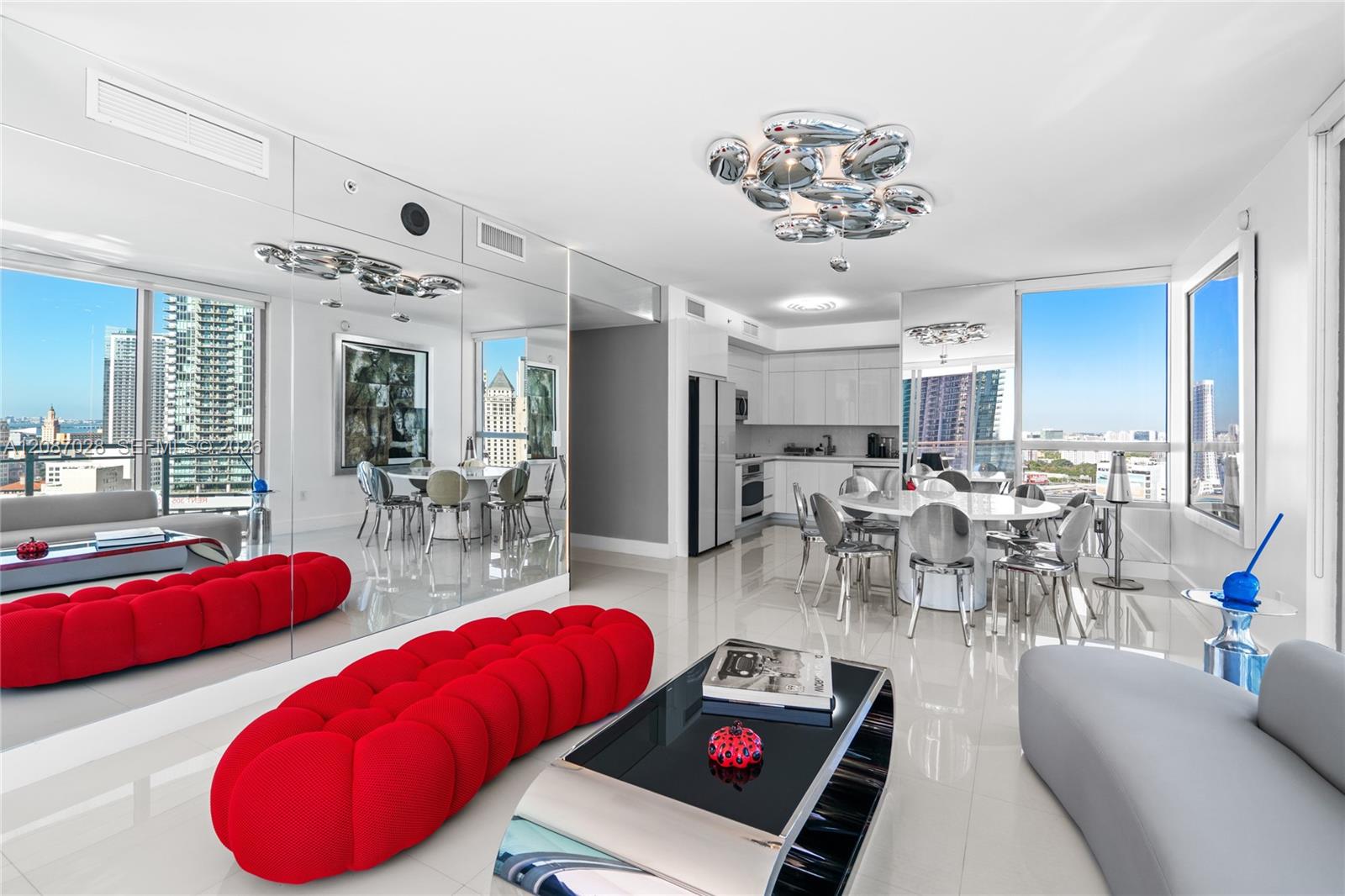 90 SW 3rd St # 2204, Miami FL 33130