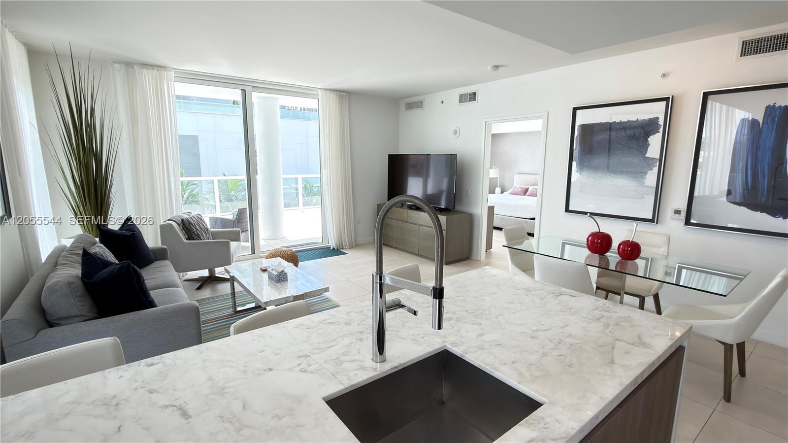 401 N Birch Rd # 415, Fort Lauderdale FL 33304