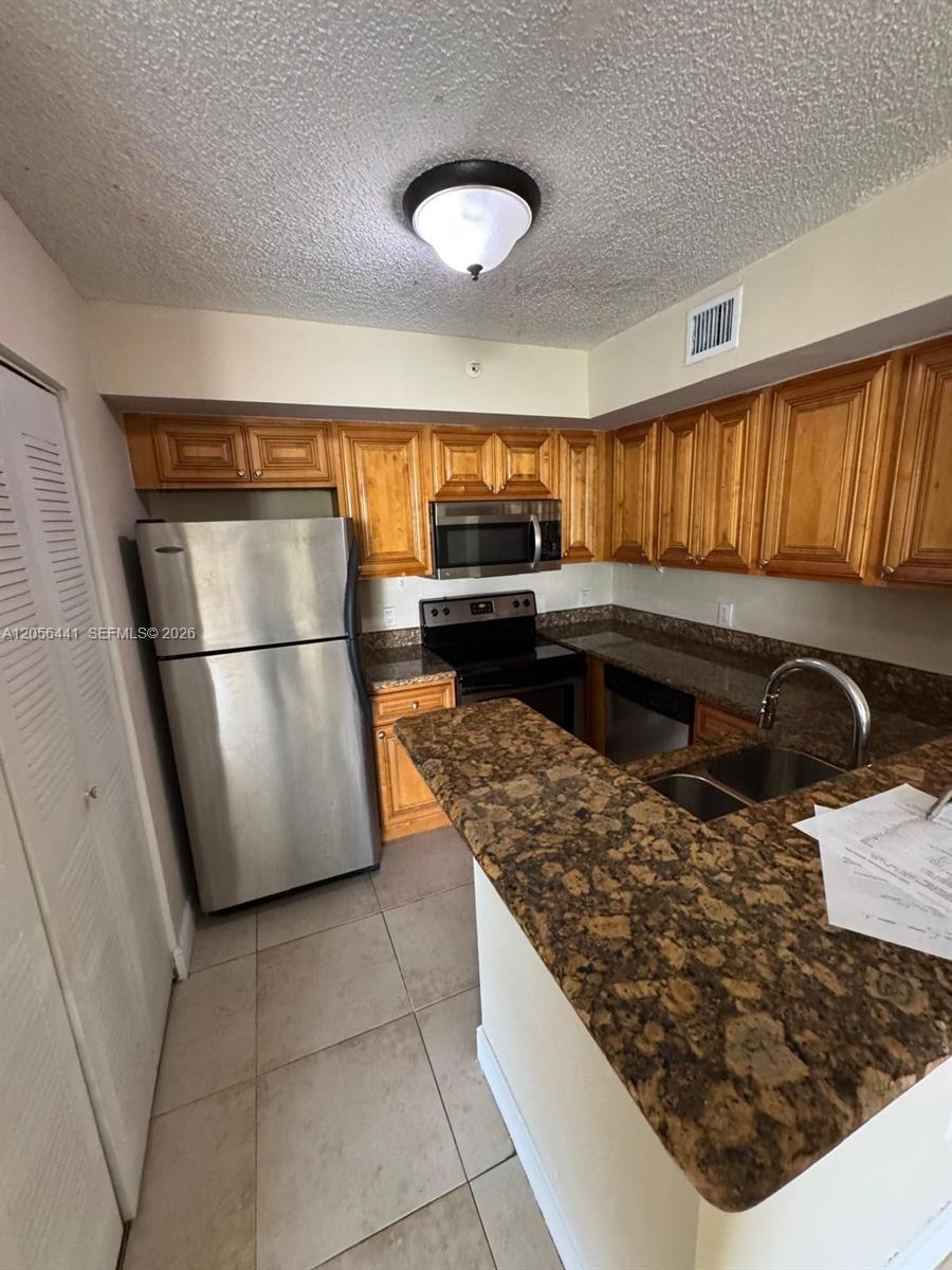 12142 ST ANDREWS PL # 110, Miramar FL 33025