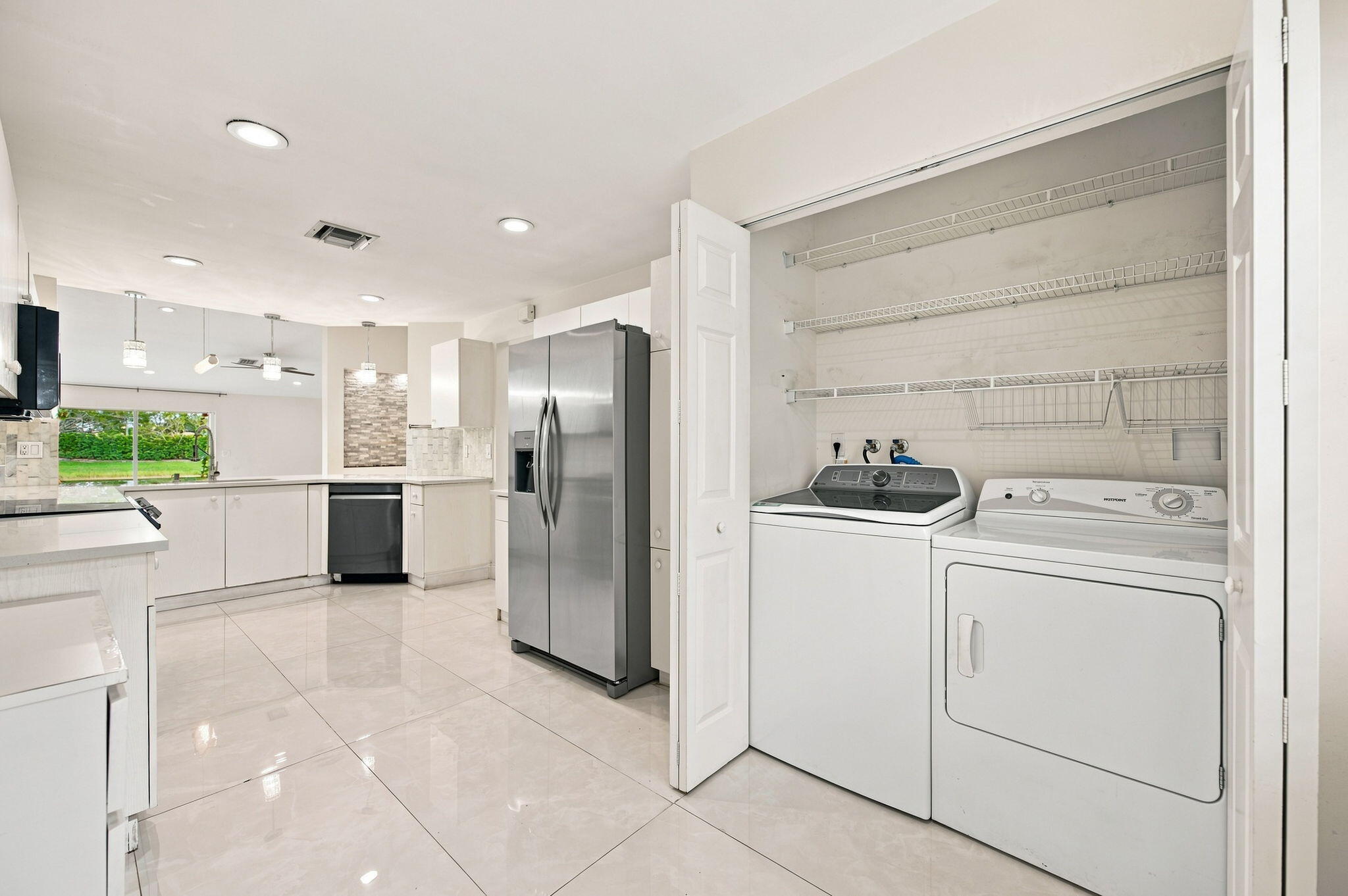 1590 ORION Lane — Photo 5