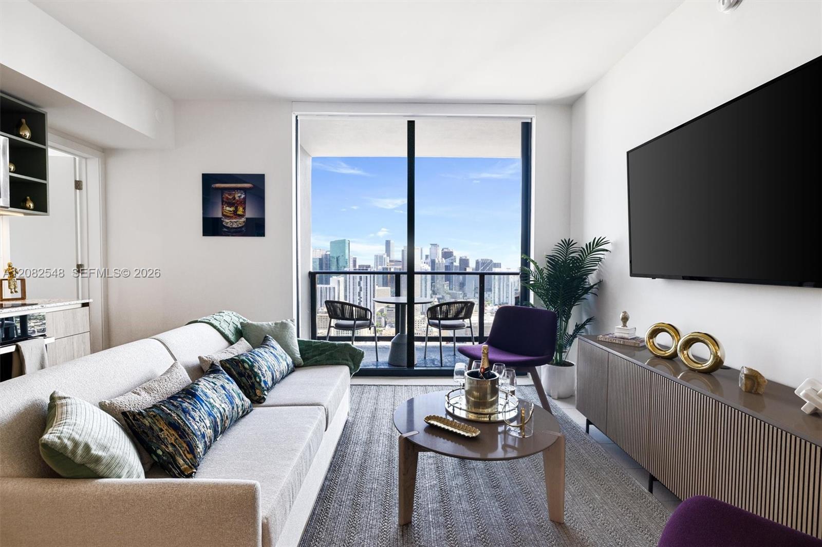 159 NE 6th St # 4305 — Photo 3