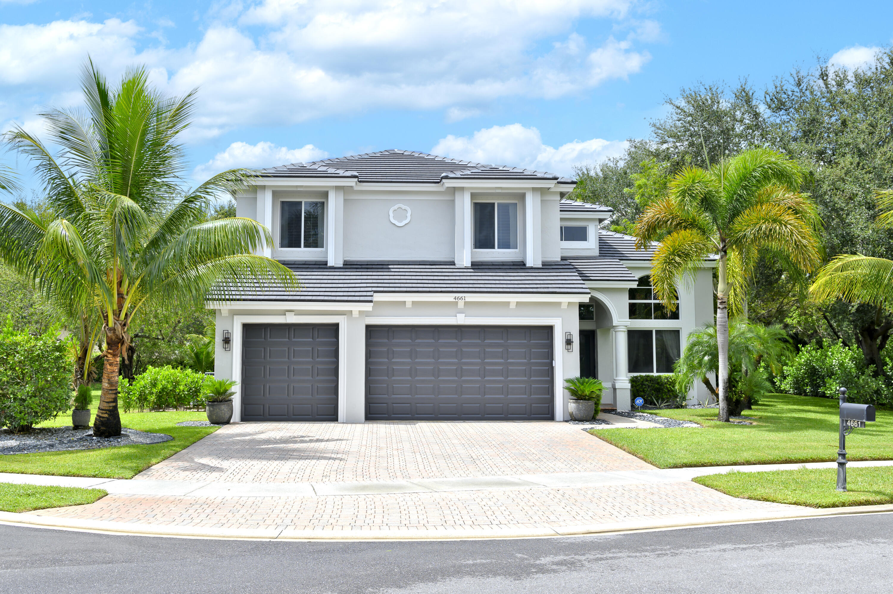 4661 Manderly Drive, Wellington FL 33449