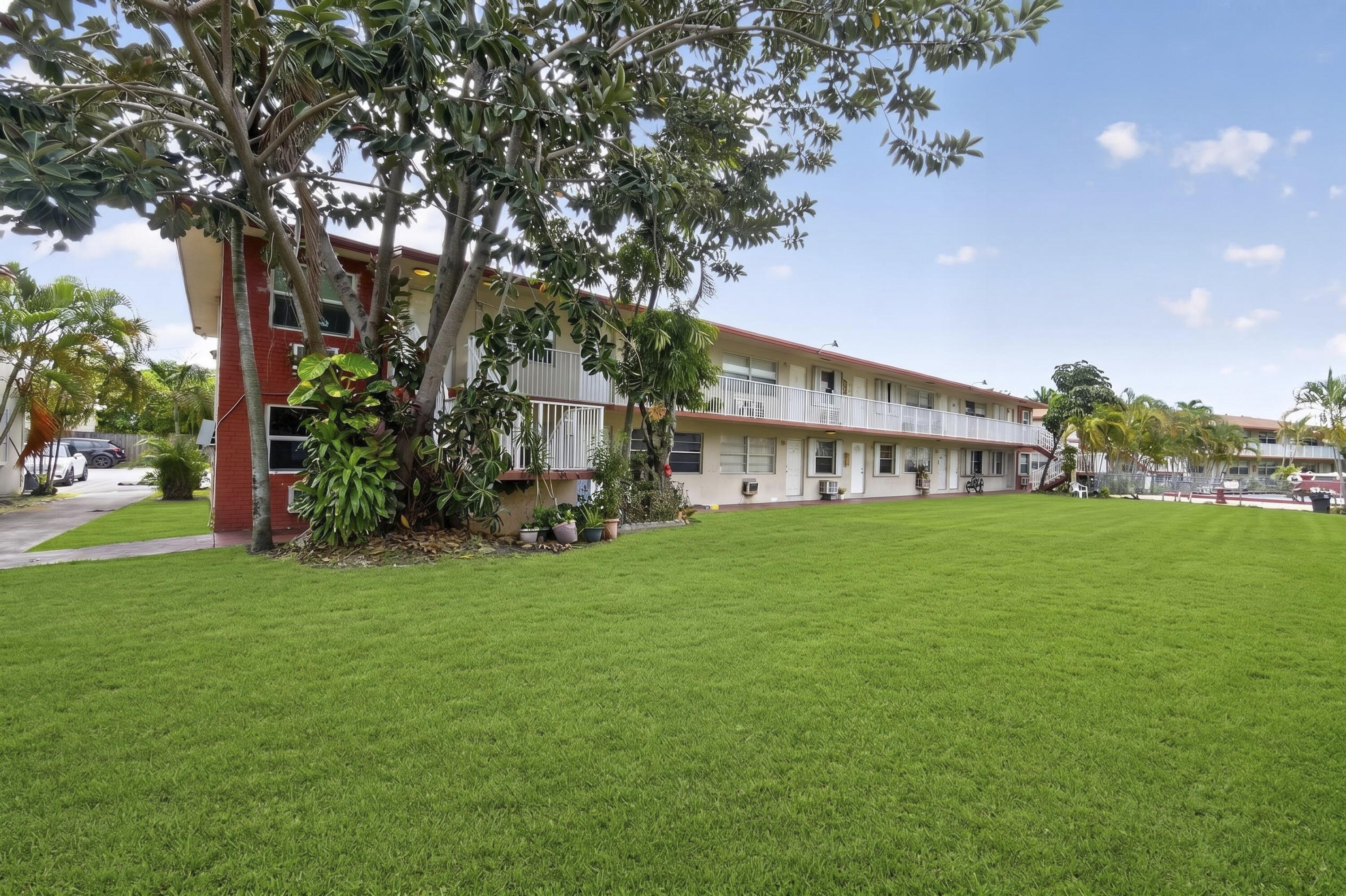 2918 Funston Street # 35b, Hollywood FL 33020