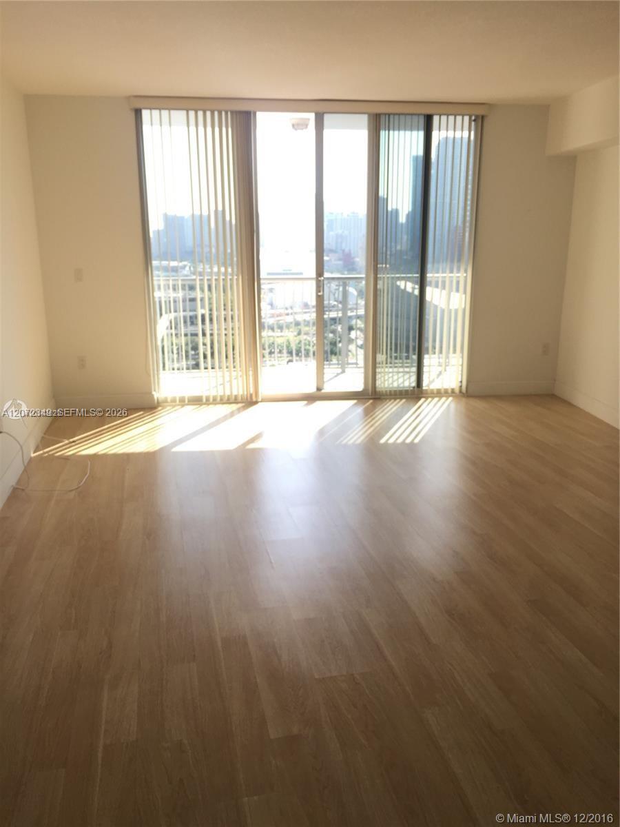 1750 N Bayshore Dr # 2908 — Photo 5