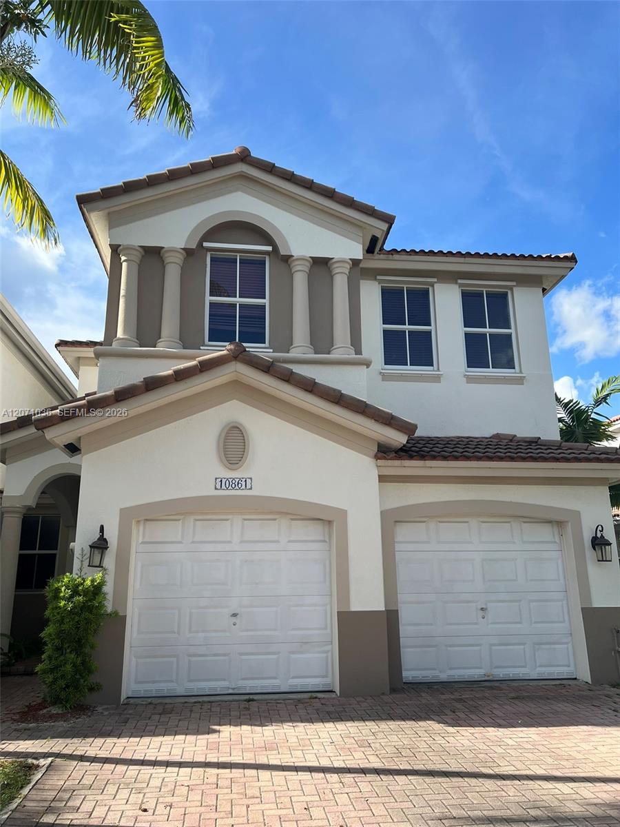 10861 NW 85th Ter View 1