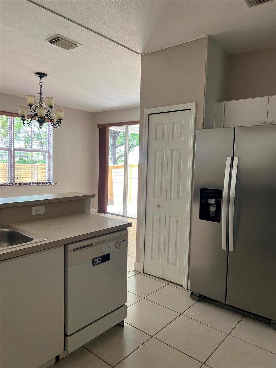 10861 NW 85th Ter View 6