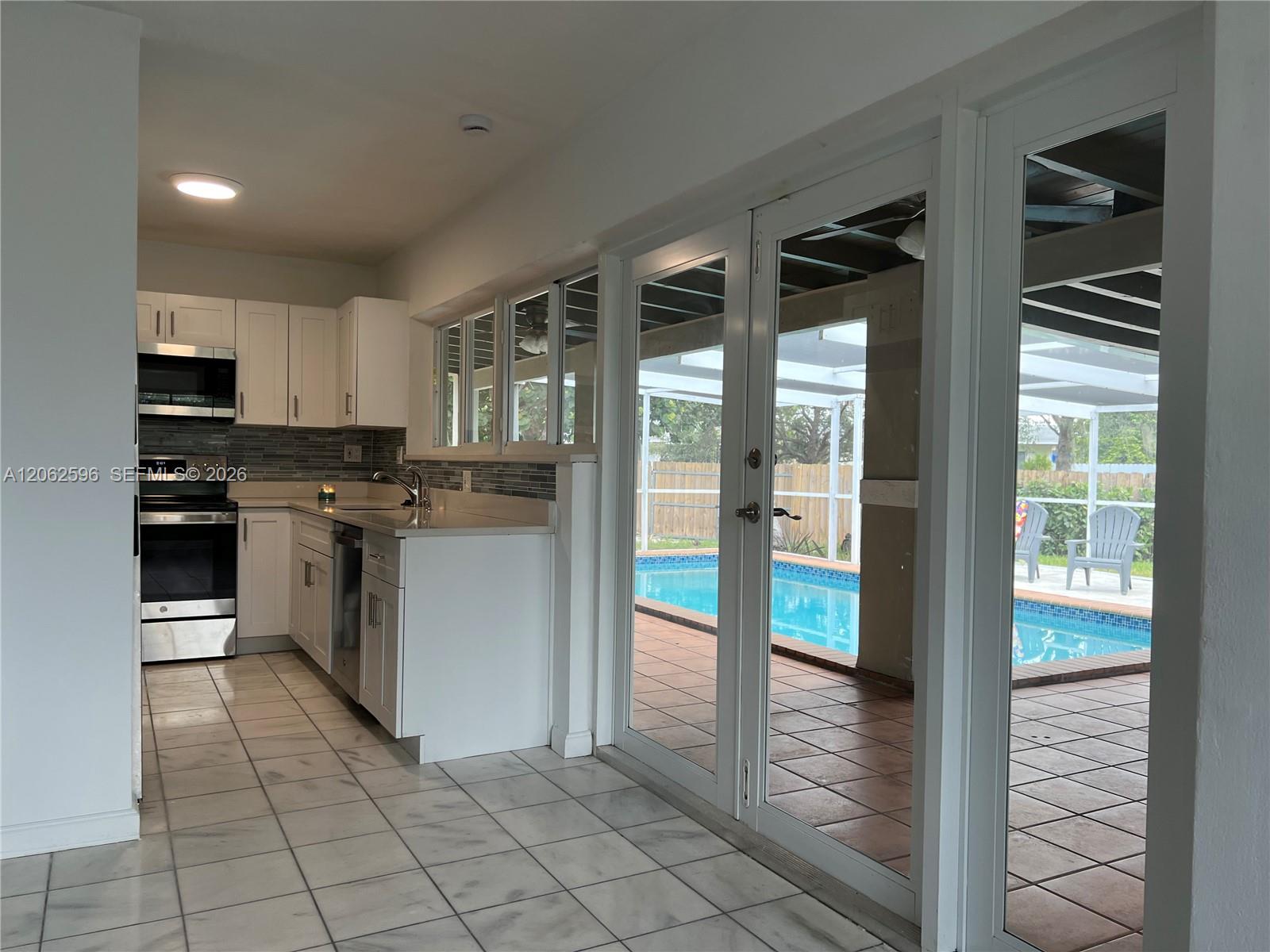 8830 SW 200th ST — Photo 4
