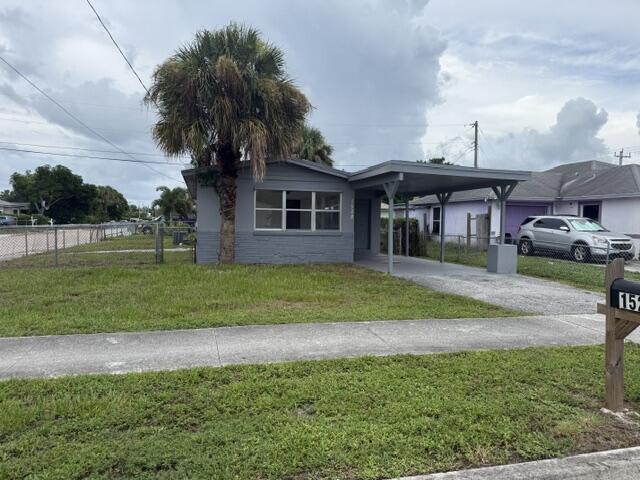 1528 Avenue S, Riviera Beach FL 33404