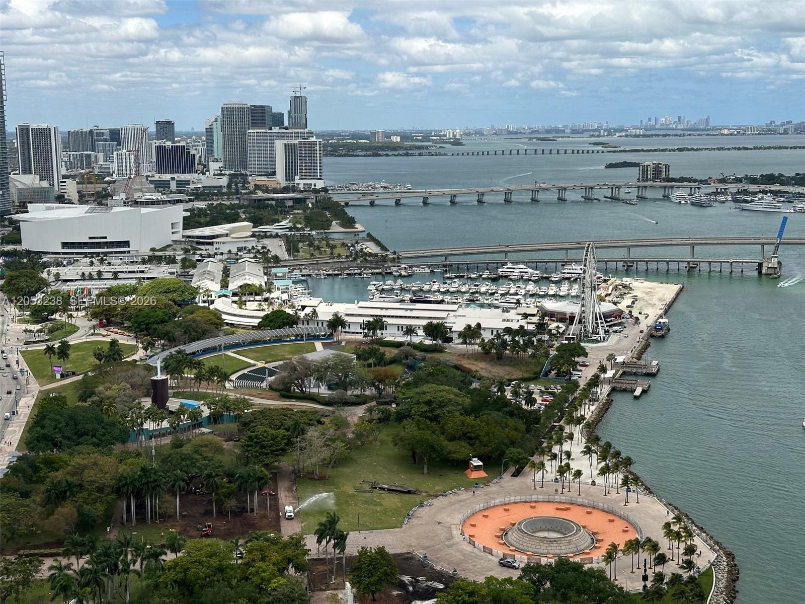 325 S Biscayne Blvd # 4320, Miami FL 33131