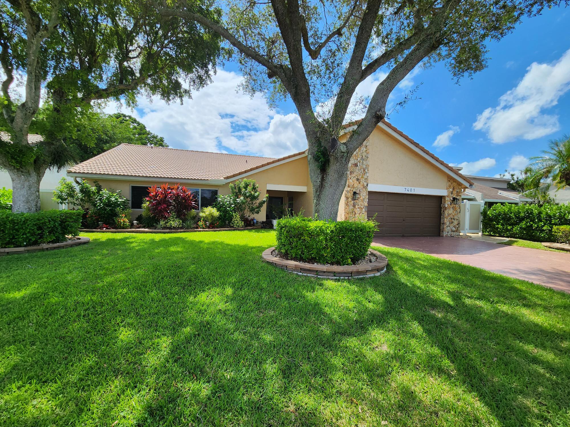 7401 CORKWOOD Terrace, Tamarac FL 33321
