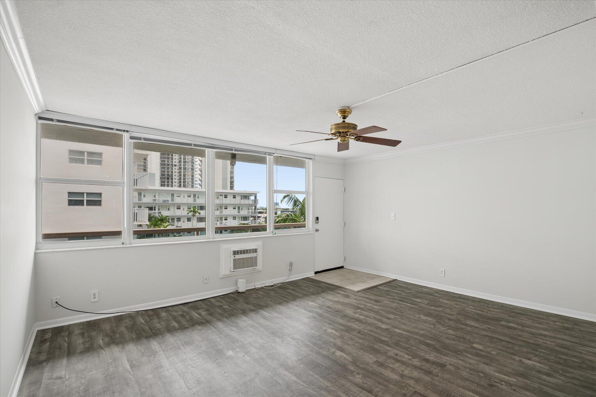 101 N BIRCH Road # 503 — Photo 4