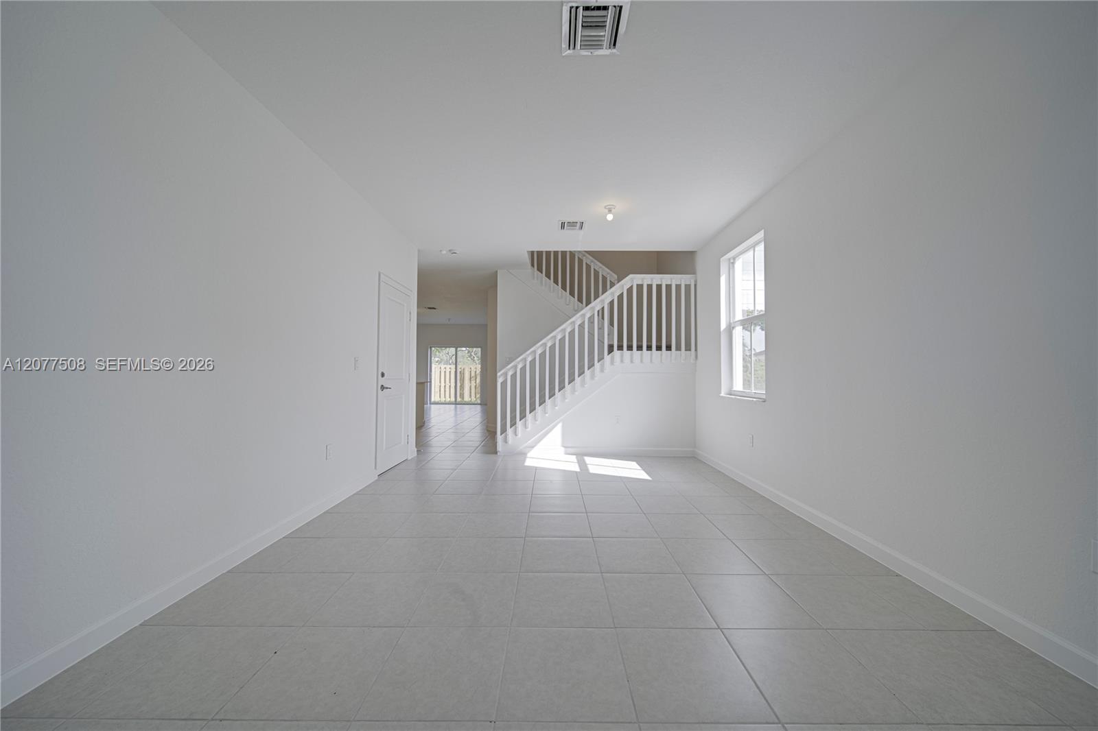 formal living/ dinng area