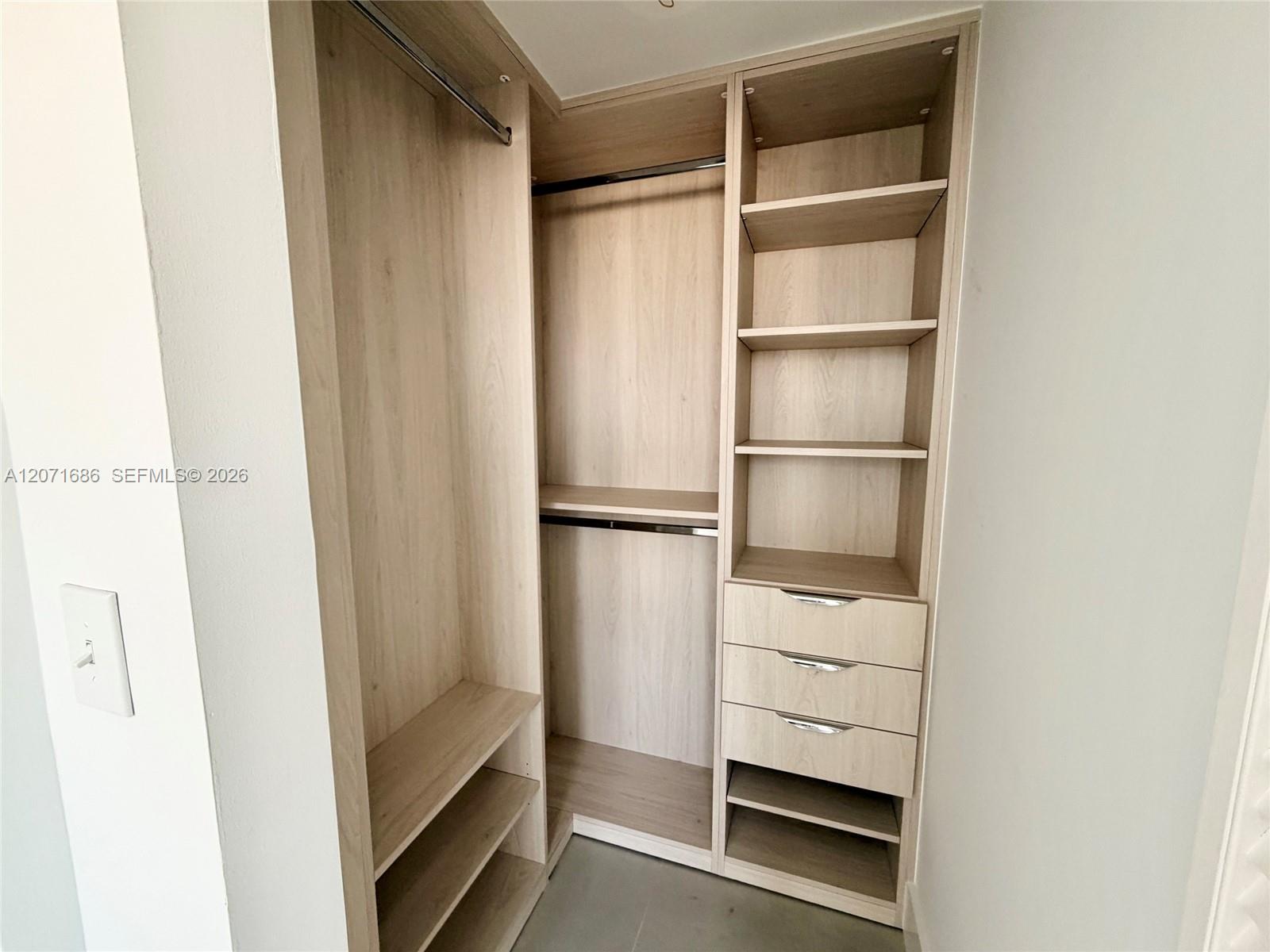 244 Biscayne Blvd # 3903 View 11