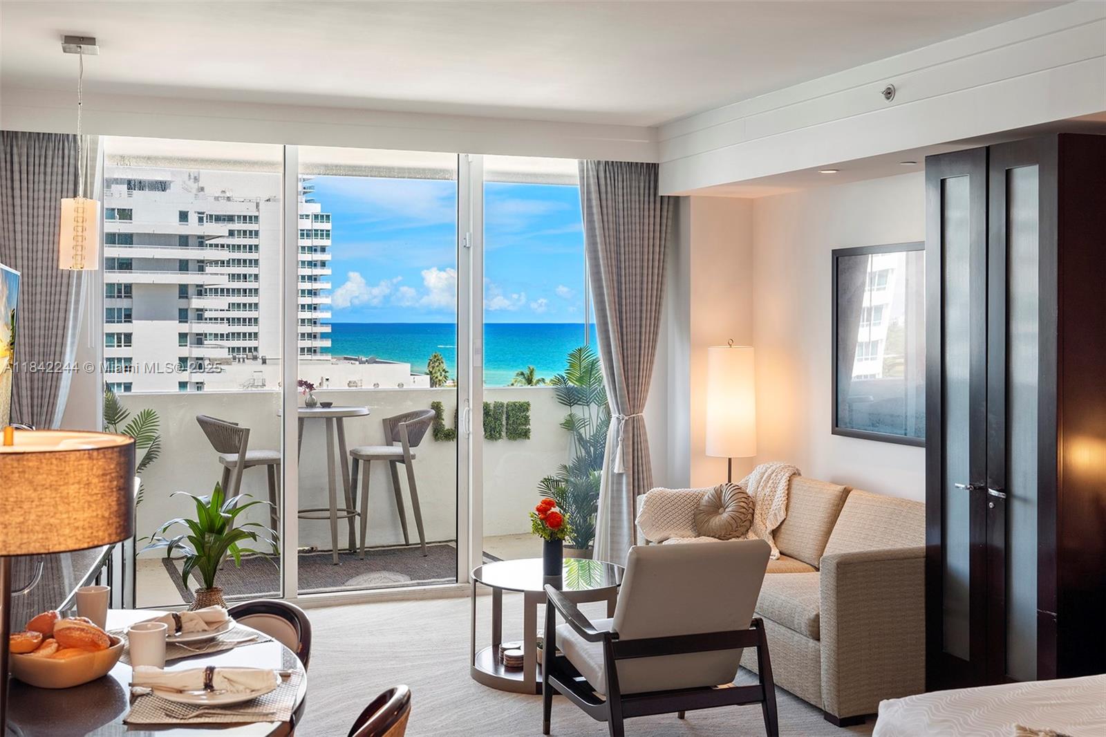 4391 Collins Ave # 802, Miami Beach FL 33140