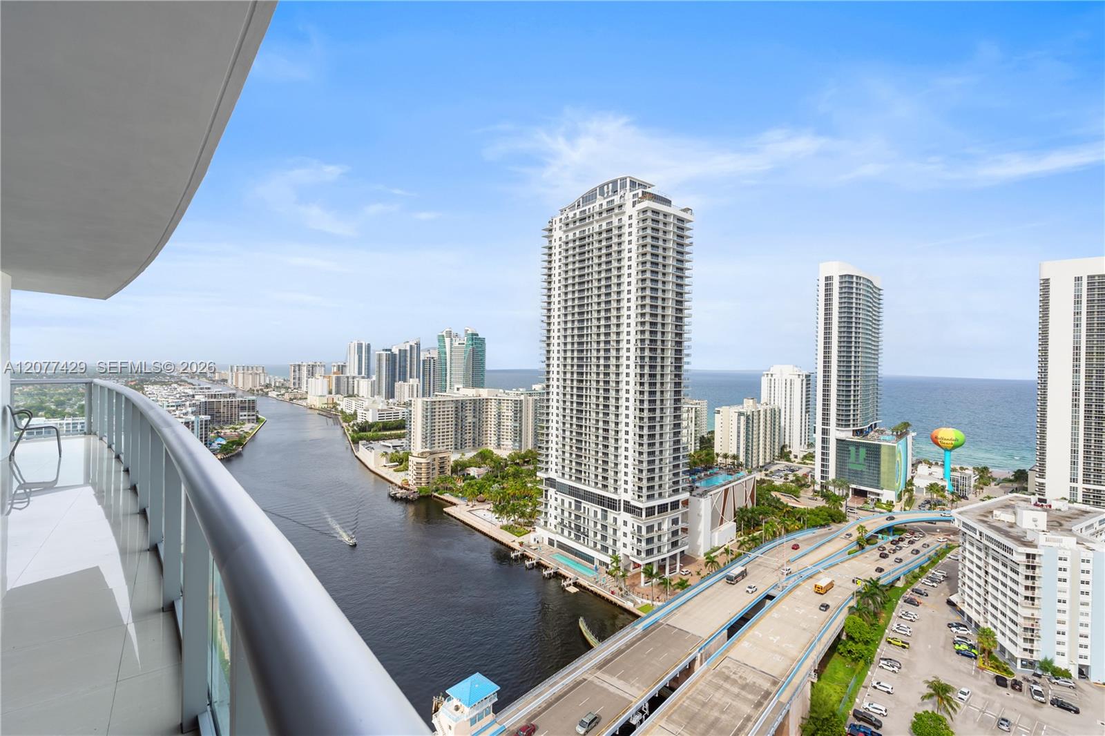 2600 E Hallandale Beach Blvd # T2802 — Photo 4