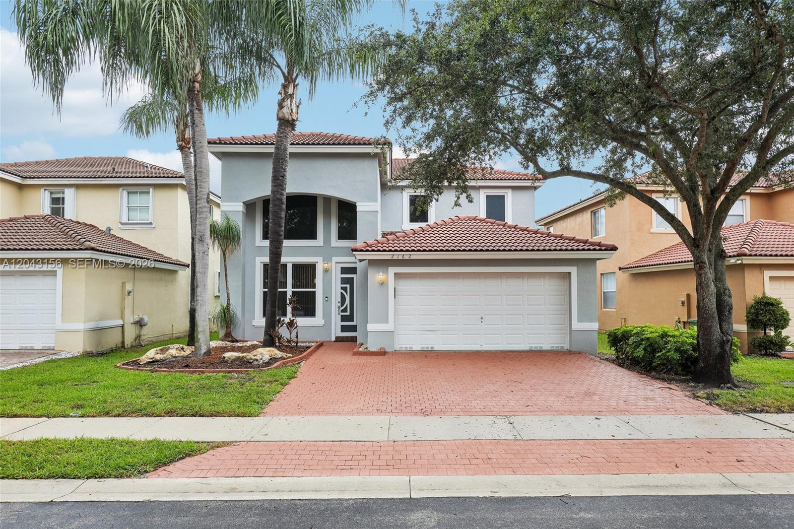 2162 NW 77th Ter, Pembroke Pines FL 33024