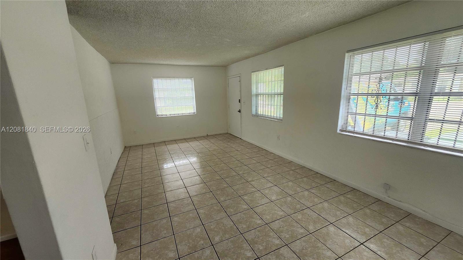 15813 NW 38th Pl # 15813 — Photo 5